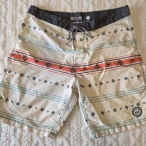 🌊 Katin USA Board Shorts – Size 33